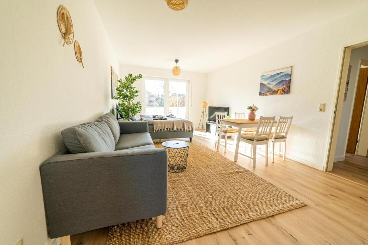 Apartment Fullhouse - - K31 - Balcony - 2 Queensize Beds - Smarttv Eisenach